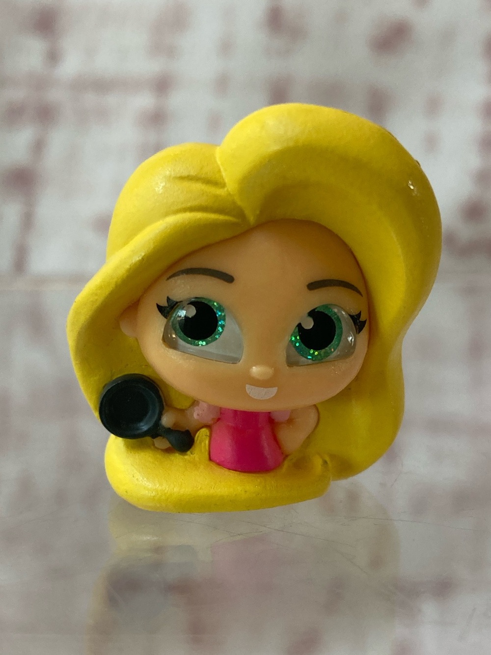 Rapunzel Disney Tangled Doorables Mini 1.5” Figure PVC Toy